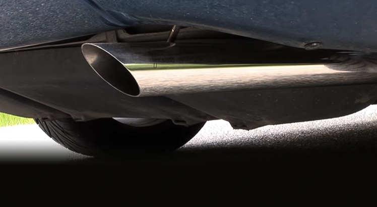 Flowmaster-American-Thunder-Cat-Vack-Exhaust-System-Sound-Test –1998-Ford-Mustang-GT-Cobra-4.6L