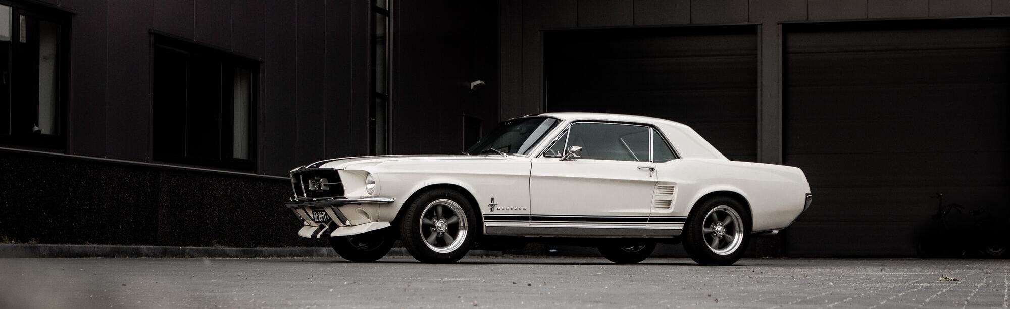 White classic Mustang Cobra photographed by Jorgen Hendriksen